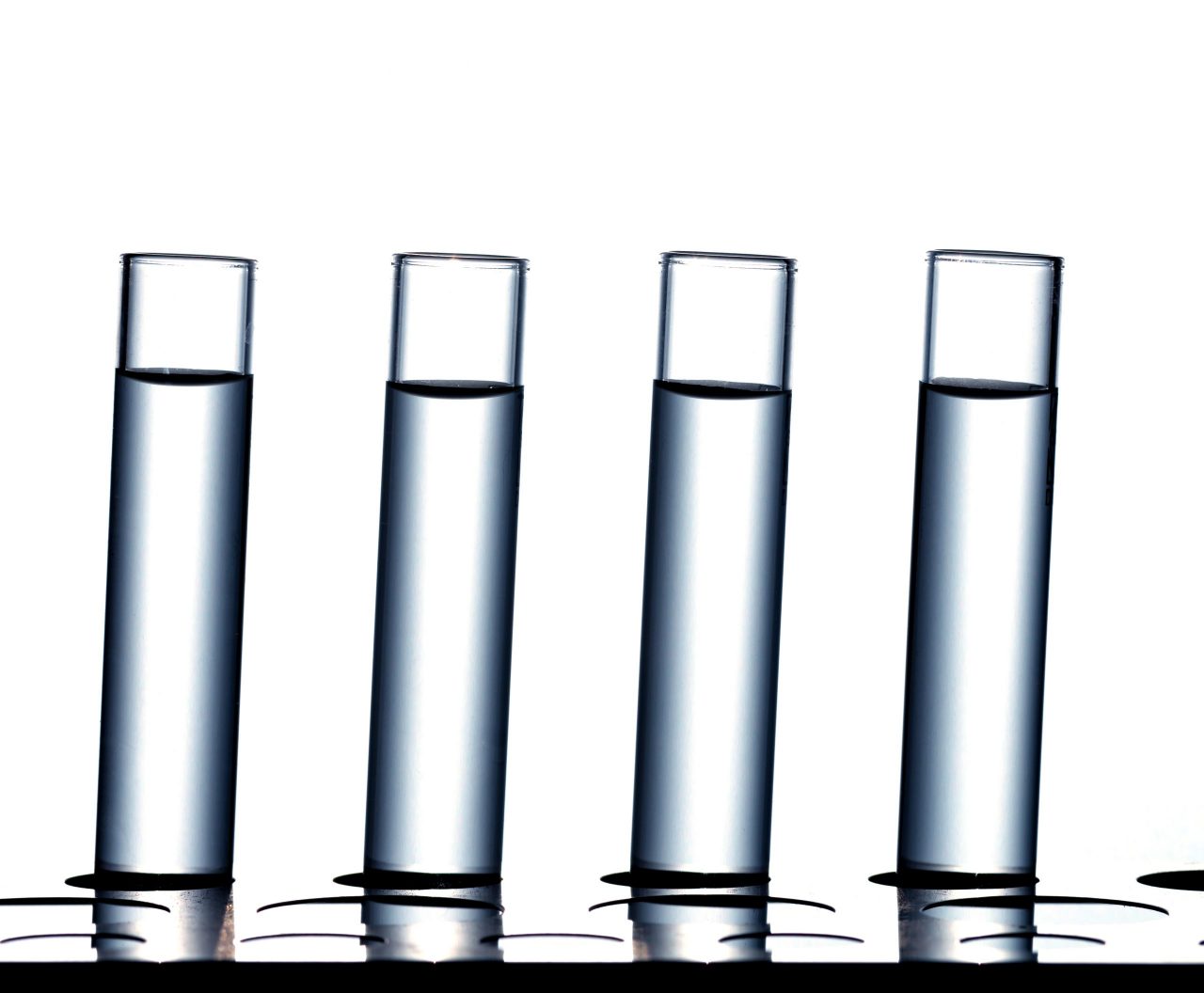 science-laboratory-research-test-tubes-976HDW9-scaled-1280x1056.jpg